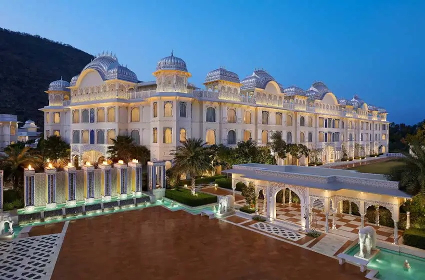 Golden Triangle Tour with 5-Star Hotels