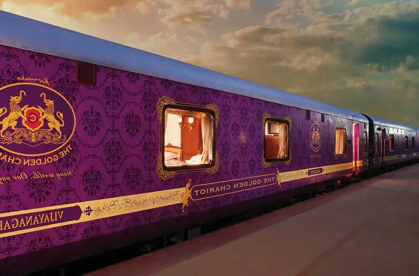 Golden Triangle with Royal Train Experience