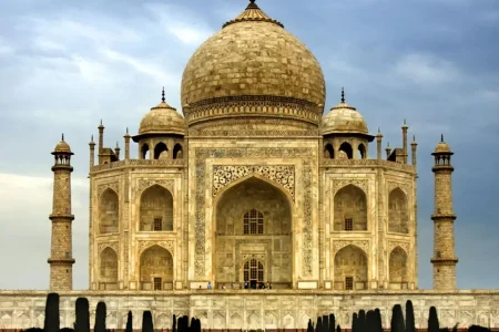 Golden Triangle with Amritsar, Varanasi, Mumbai & Udaipur