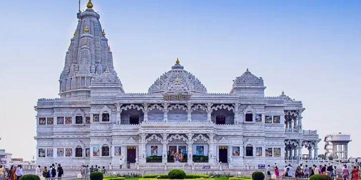 Golden Triangle with Spiritual Vibes