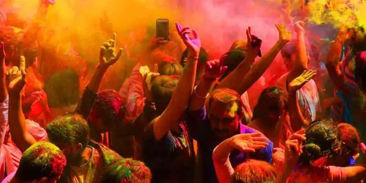 Luxury India Tour with Holi Festival 2026