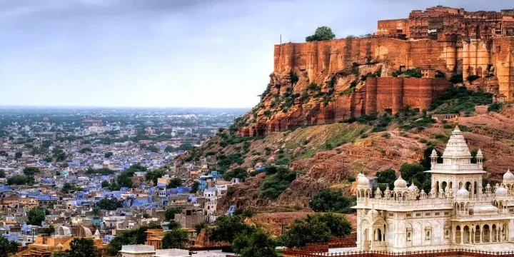 Rajasthan Forts & Palaces Tour